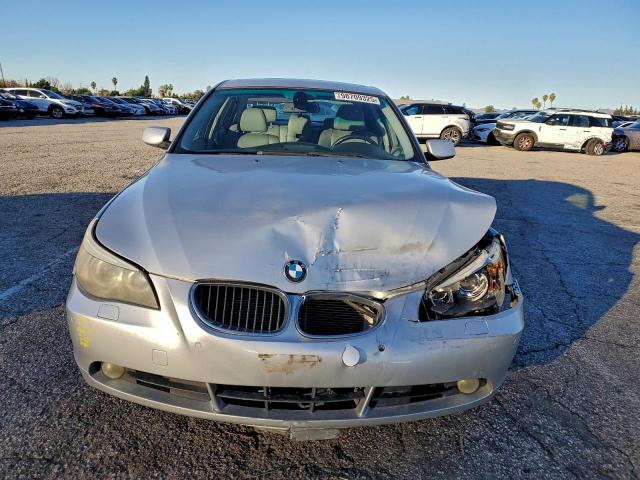 BMW 5 Series I Image 7