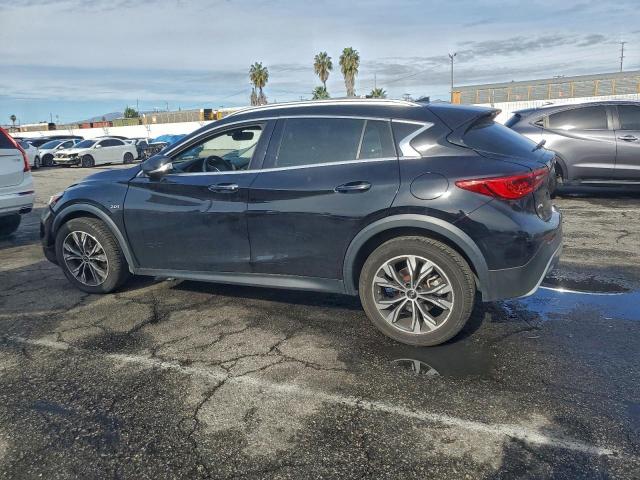 INFINITI Qx Base Image 2