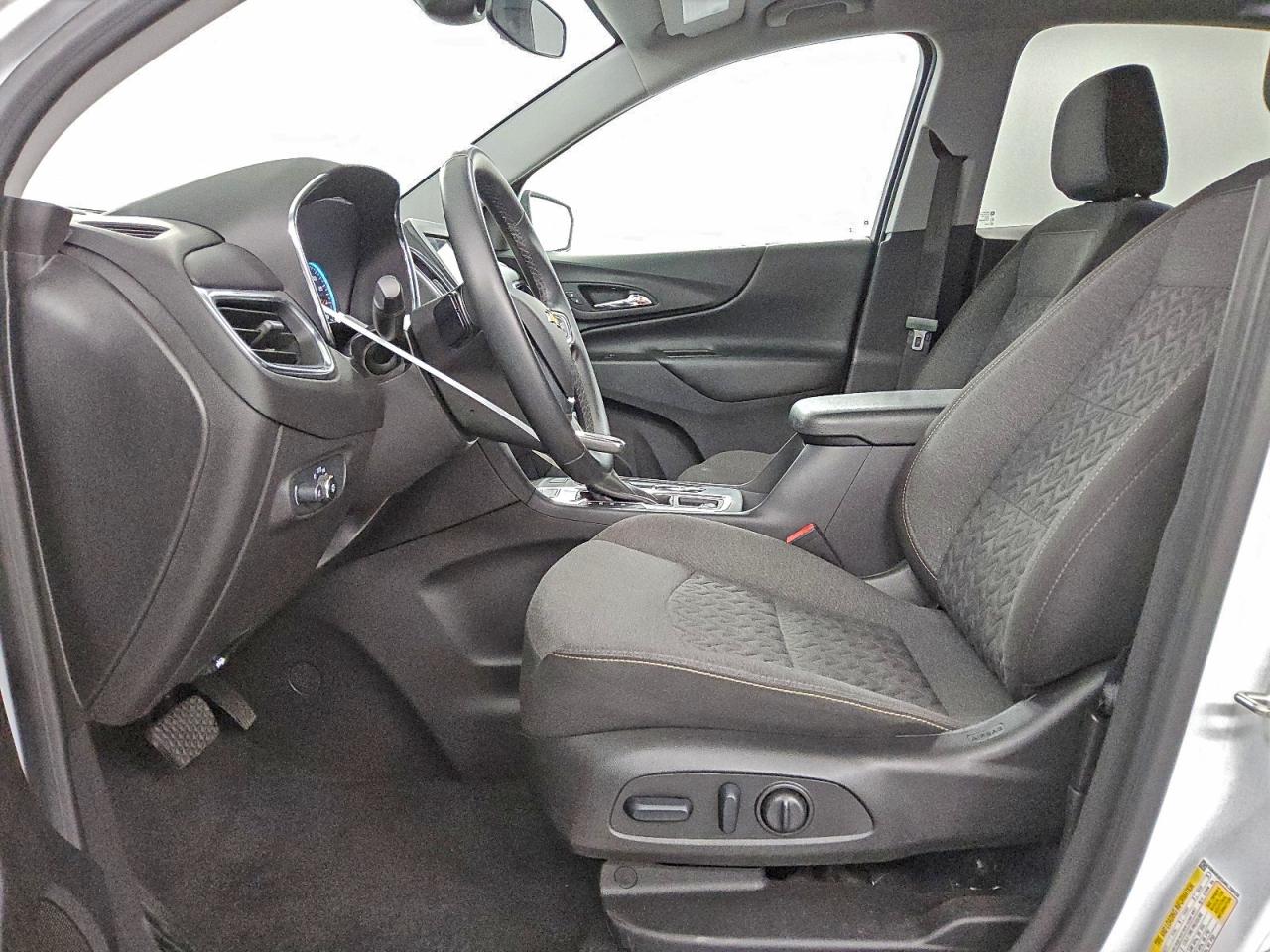 Chevrolet Equinox Lt Image 11