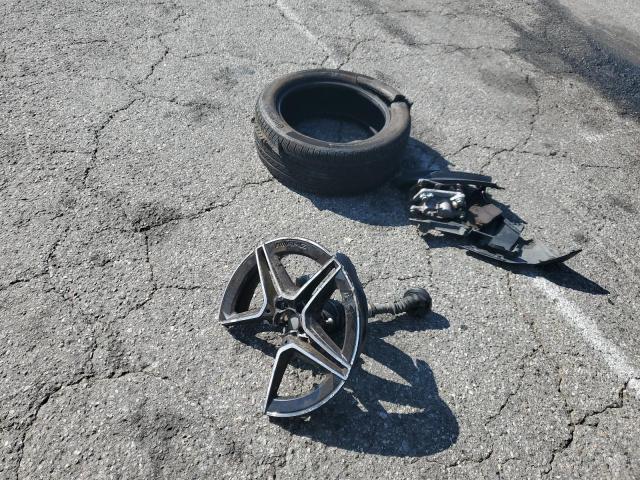 Mercedes-Benz GLA 250 Image 12