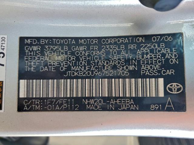 Toyota Prius Image 11