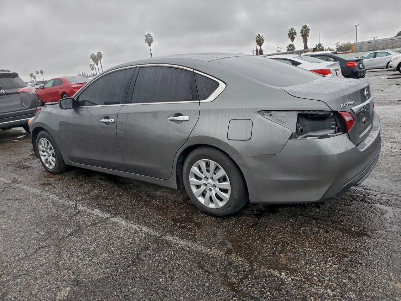 Nissan Altima 2.5 Image 12