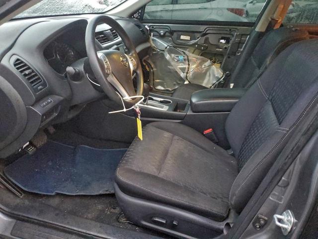 Nissan Altima 2.5 Image 8