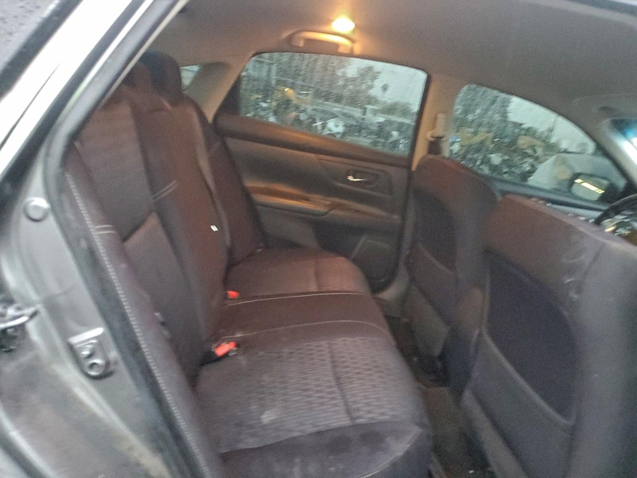 Nissan Altima 2.5 Image 11