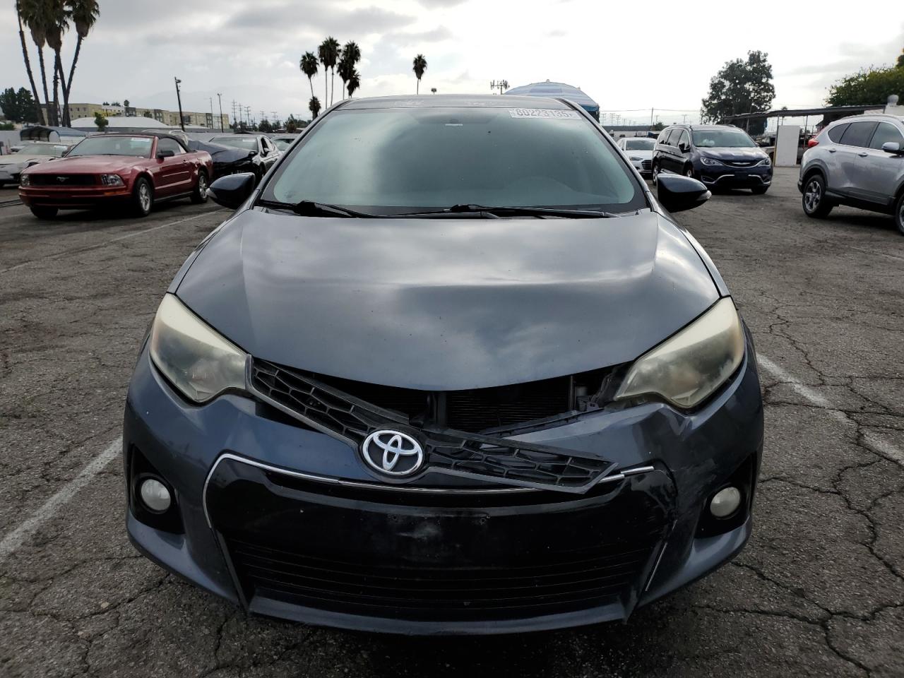 Toyota Corolla L Image 2