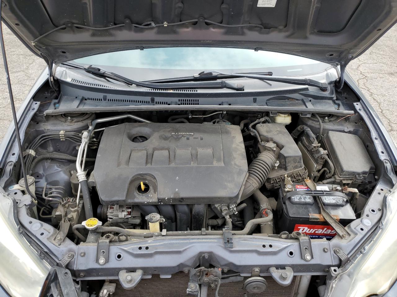 Toyota Corolla L Image 7