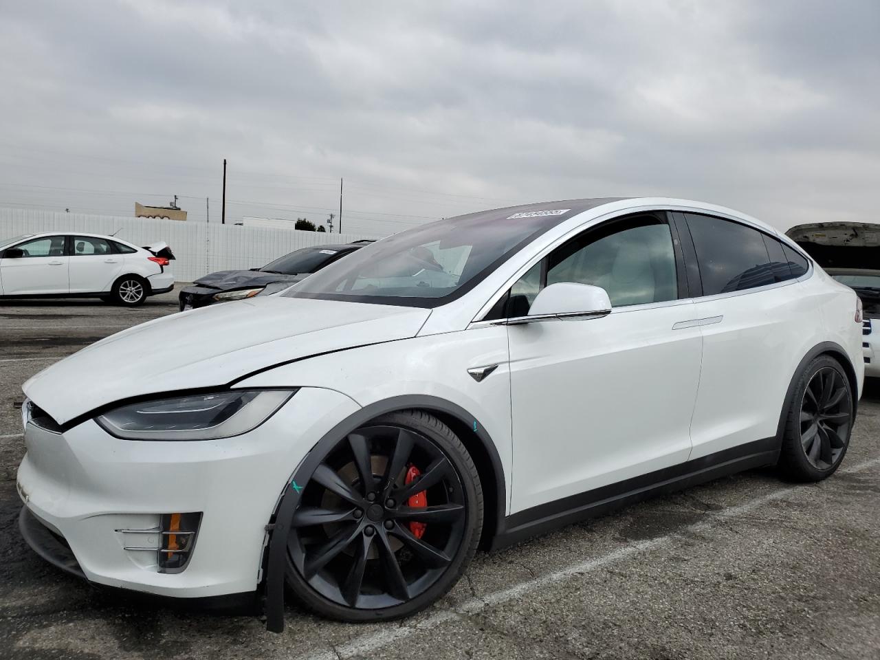 Tesla Model X Image 1