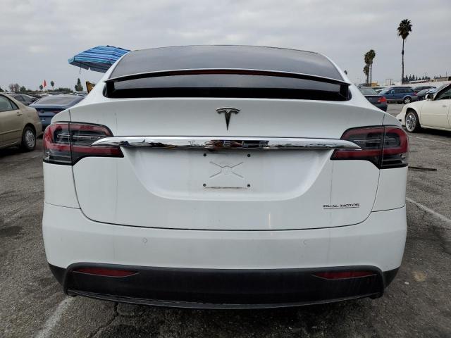 Tesla Model X Image 10