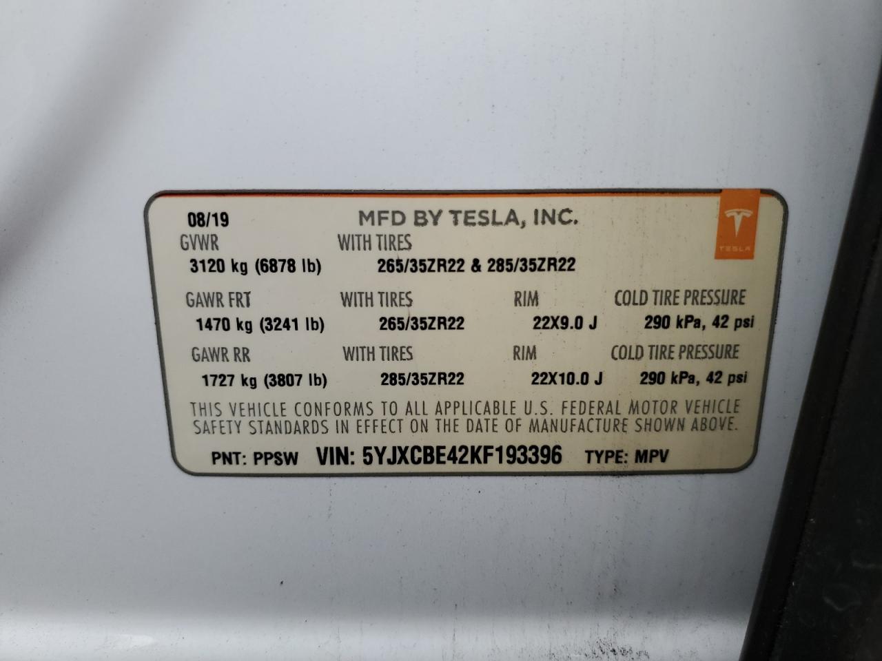 Tesla Model X Image 11