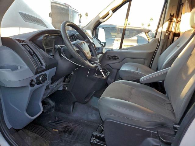 Ford Transit T-150 Image 6