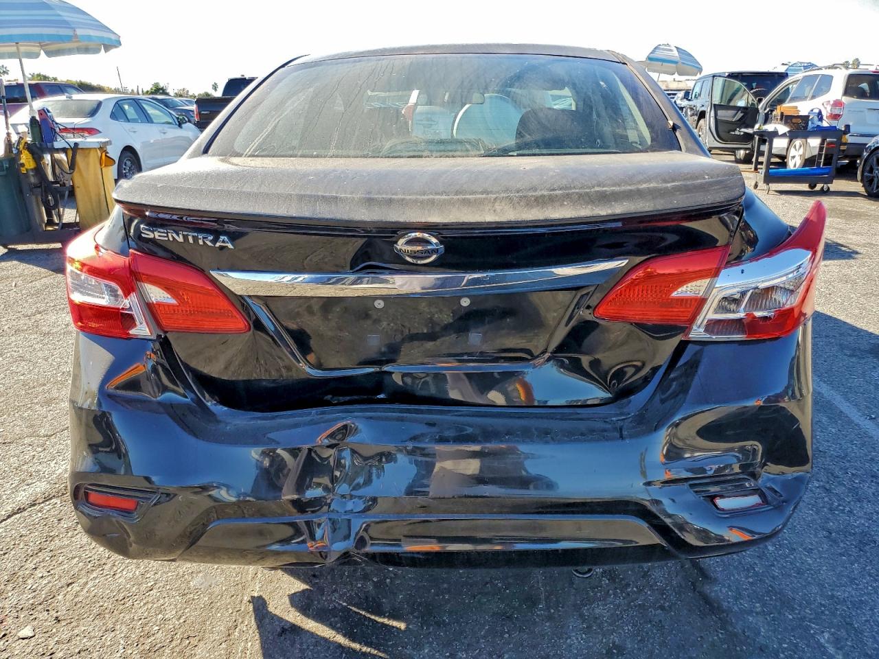 Nissan Sentra S Image 4