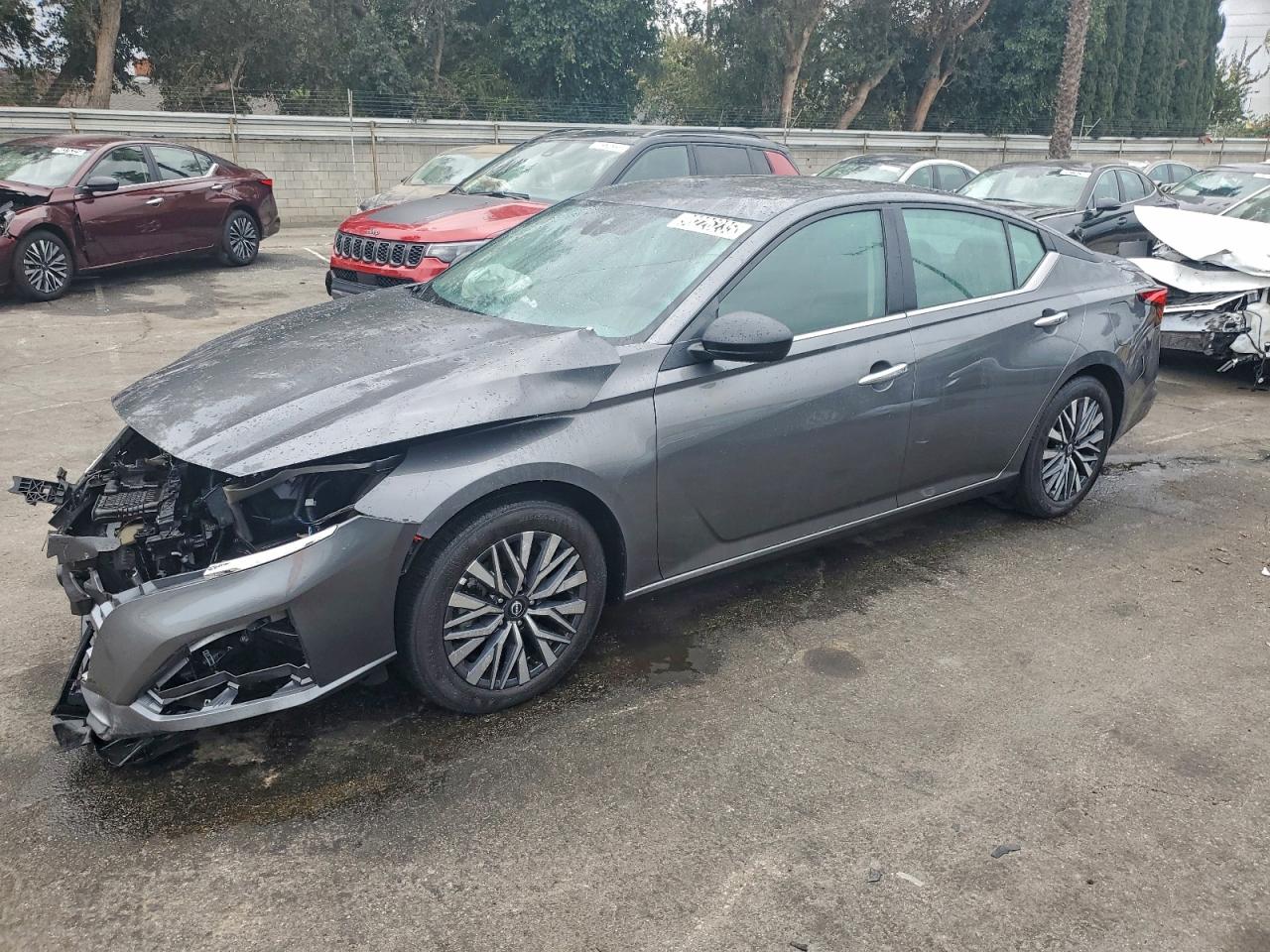 Nissan Altima Sv Image 1