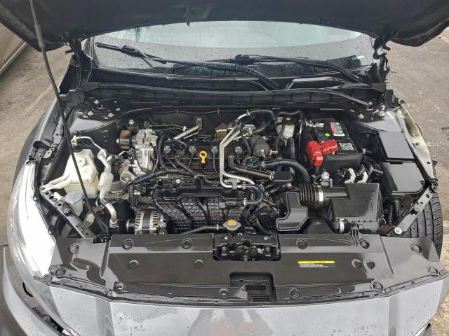 Nissan Altima S Image 10