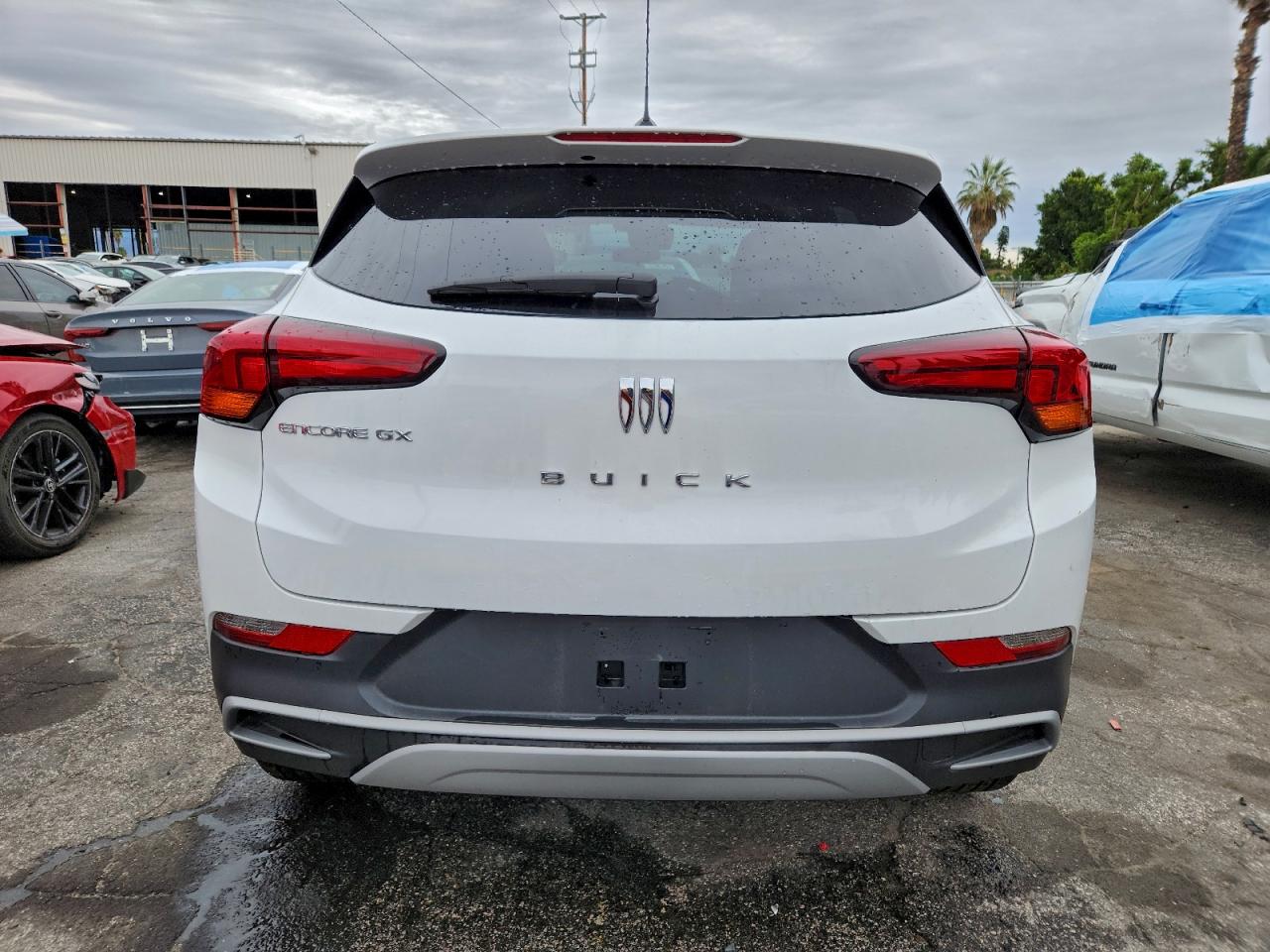 Buick Encore Preferred Image 10