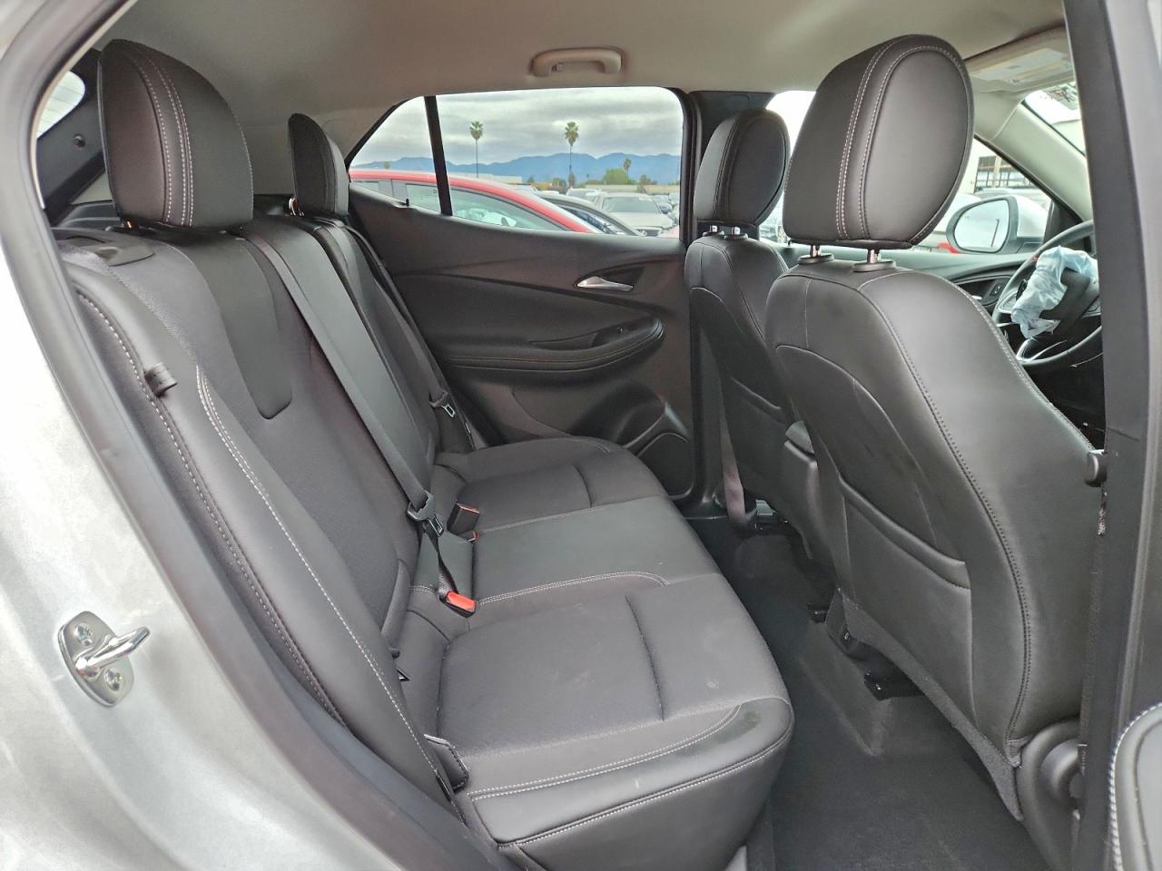 Buick Encore Preferred Image 6