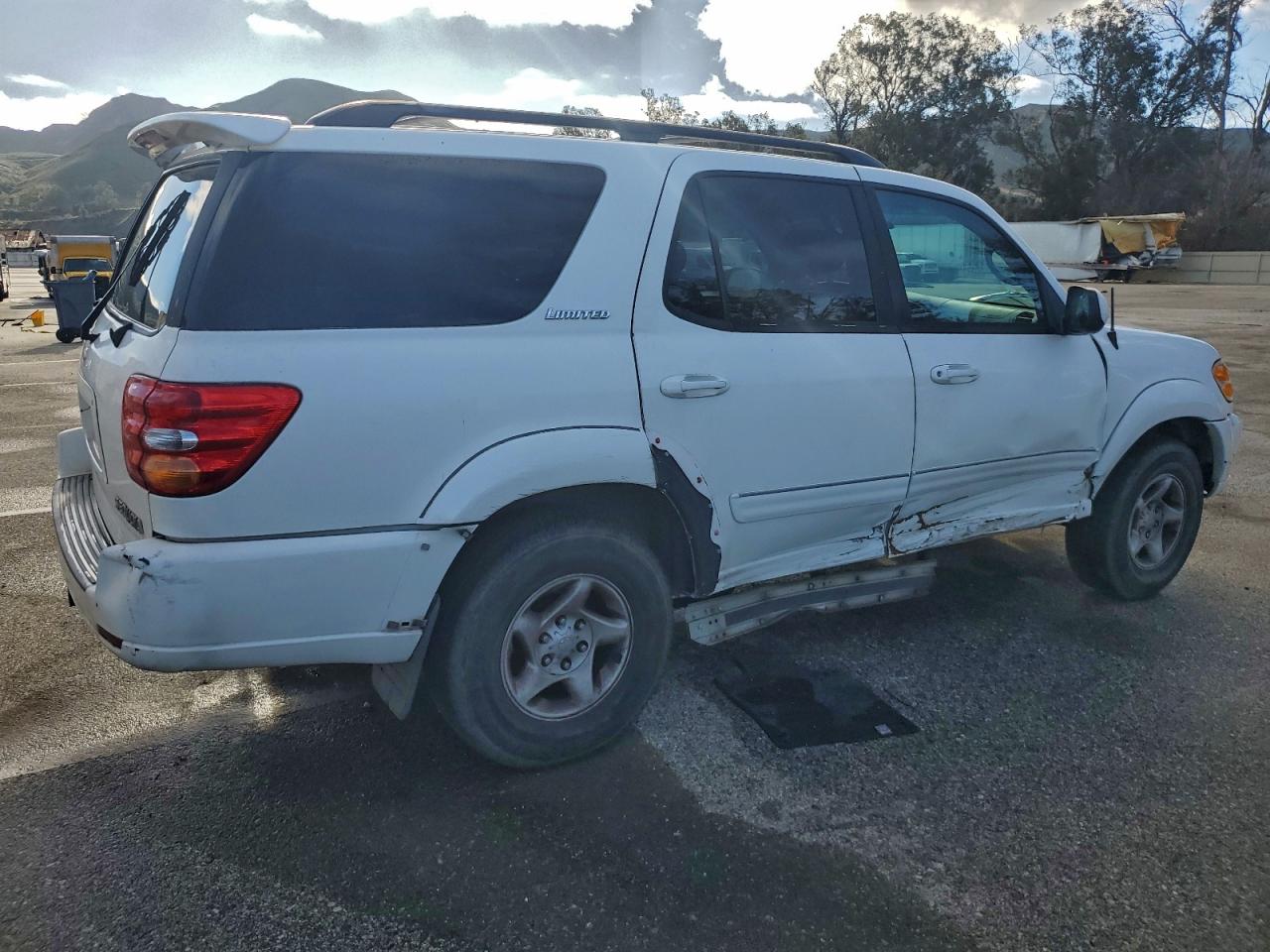 Toyota Sequoia Limited Image 5