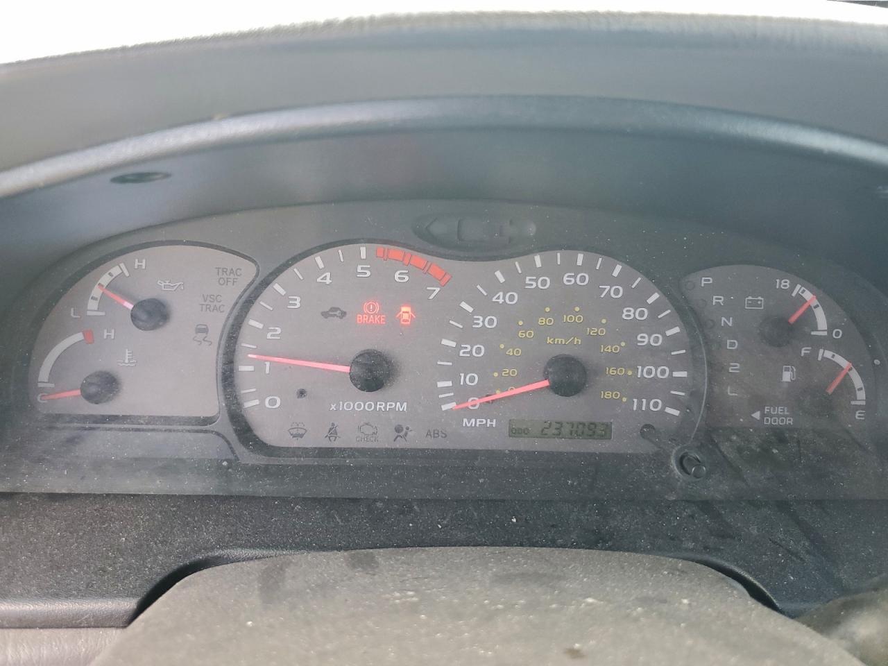 Toyota Sequoia Limited Image 12