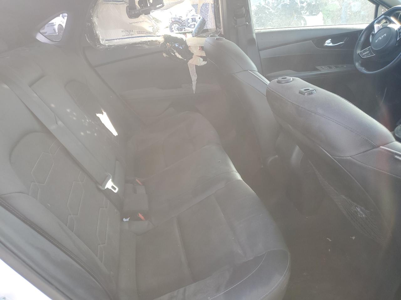 Kia Forte Gt Line Image 8