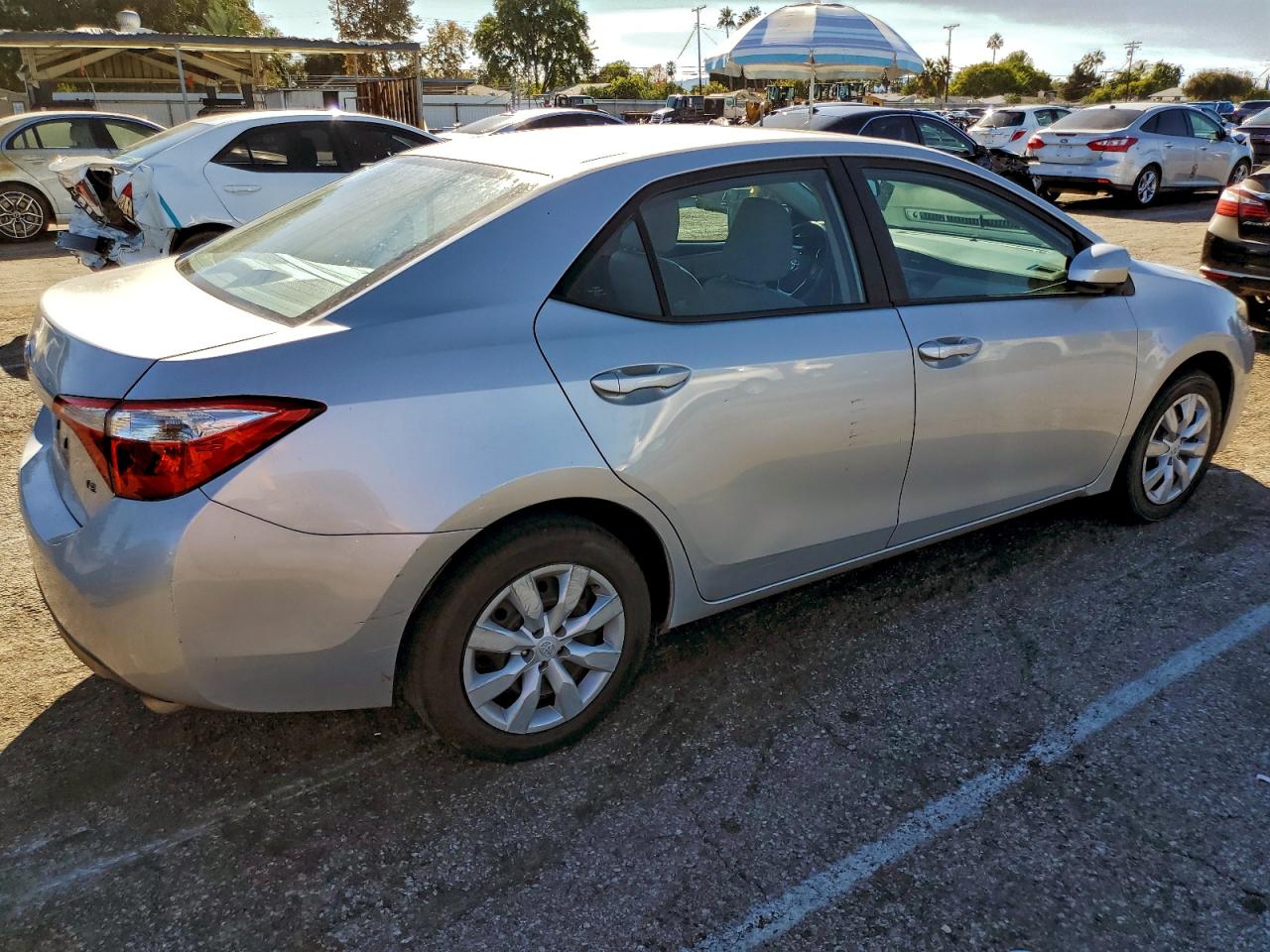 Toyota Corolla L Image 3