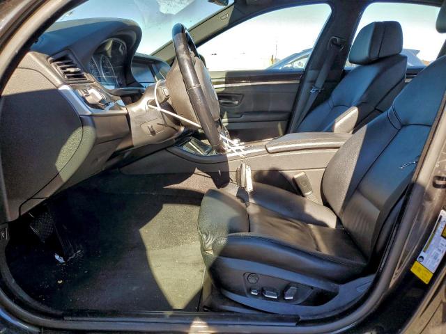 BMW 5 Series I Image 2