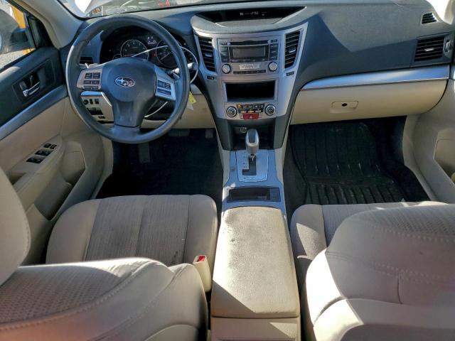 Subaru Legacy 2.5i Image 5