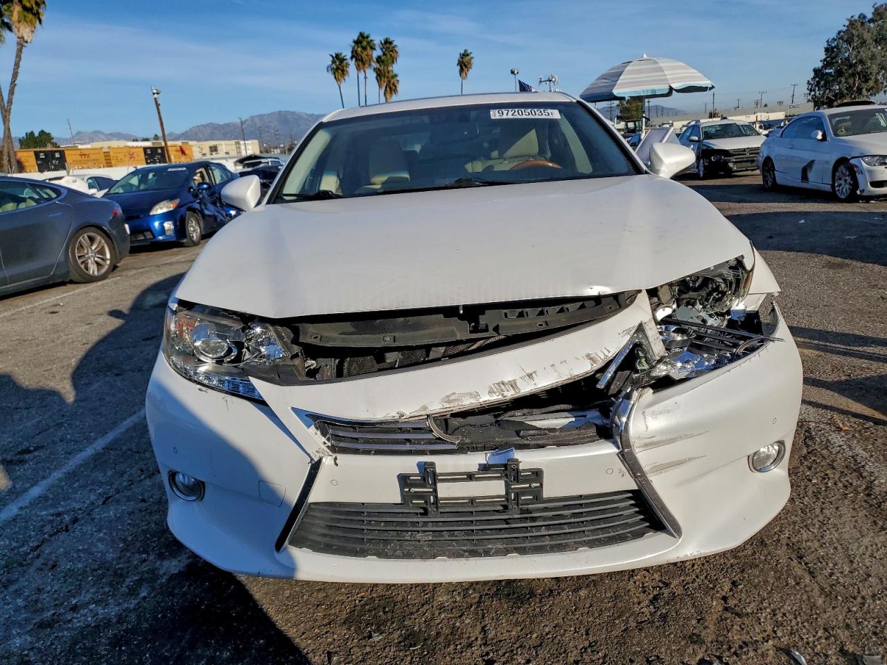 Lexus Es 300h Image 12