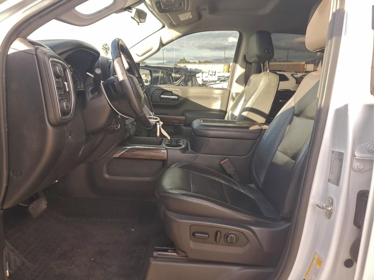 Chevrolet Silverado K1500 Rst Image 4