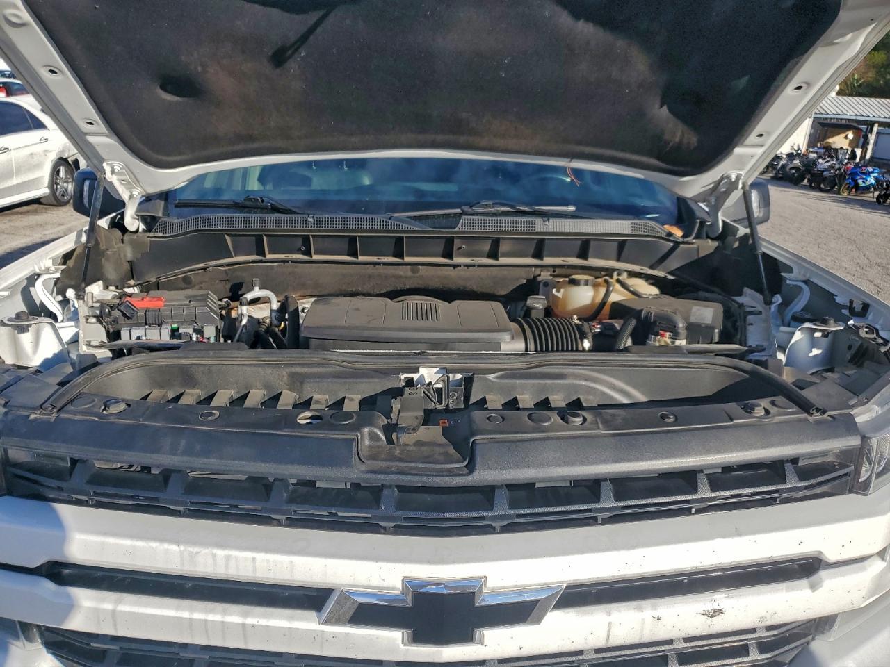 Chevrolet Silverado K1500 Rst Image 2