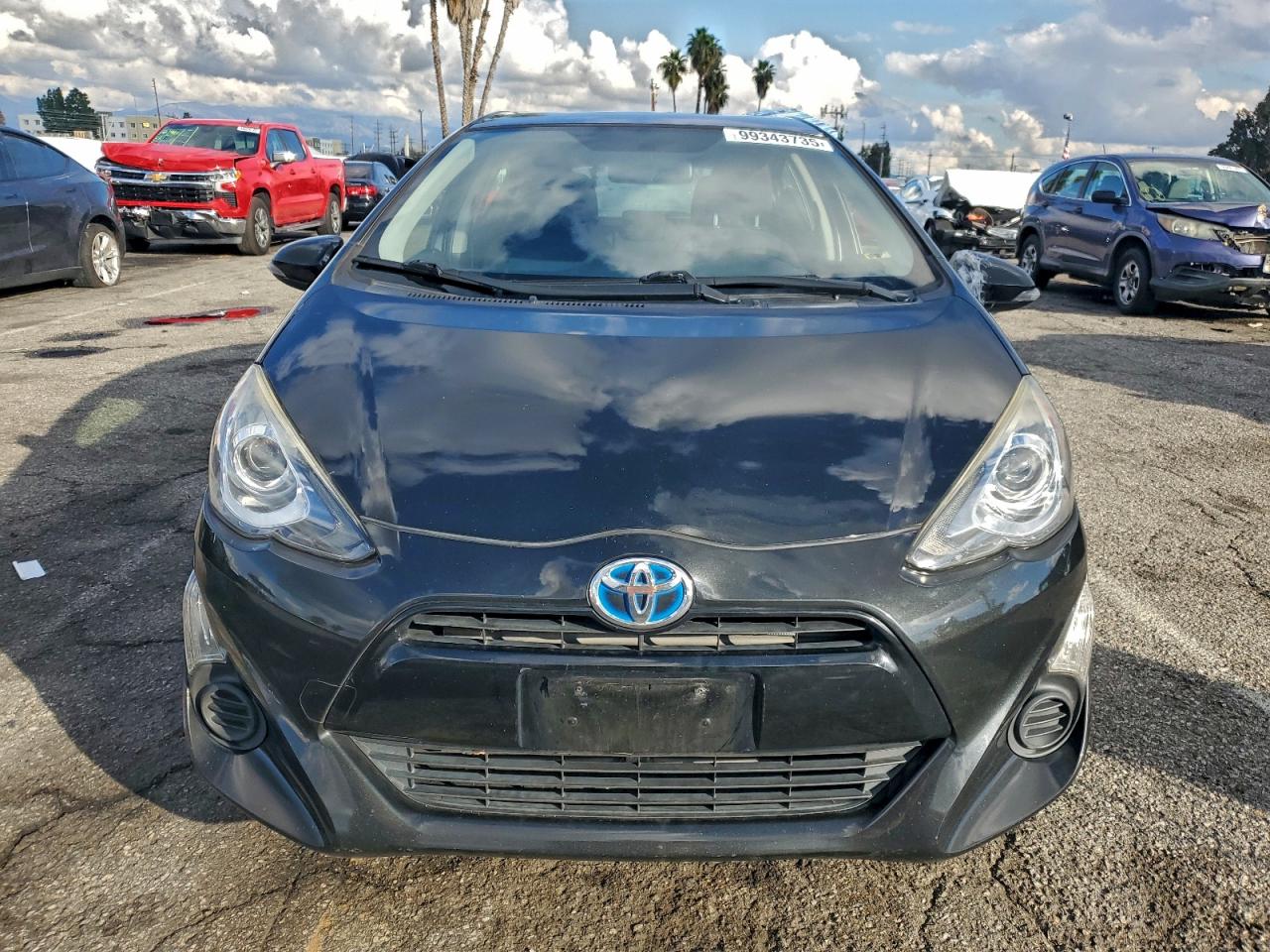 Toyota Prius Image 12