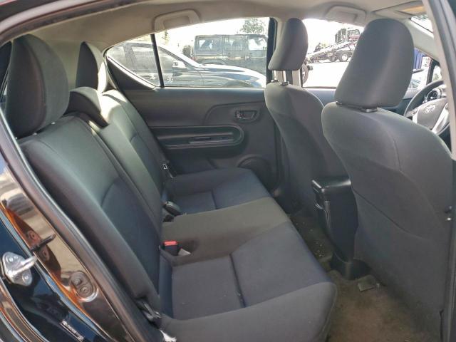 Toyota Prius Image 11