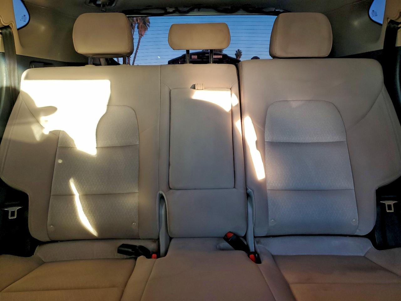 Hyundai TUCSON Limited Image 9