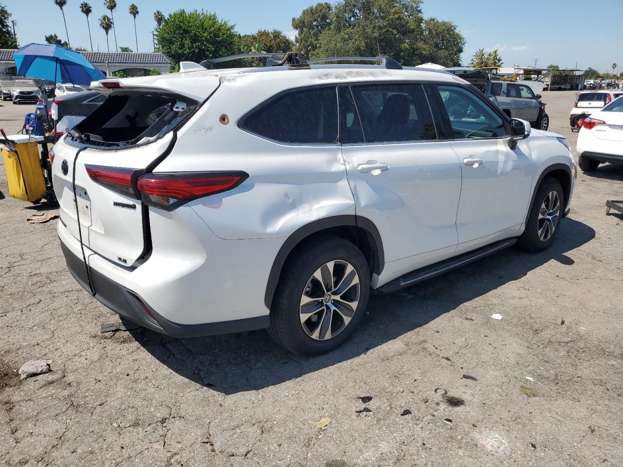 Toyota Highlander Hybrid Xle Image 5