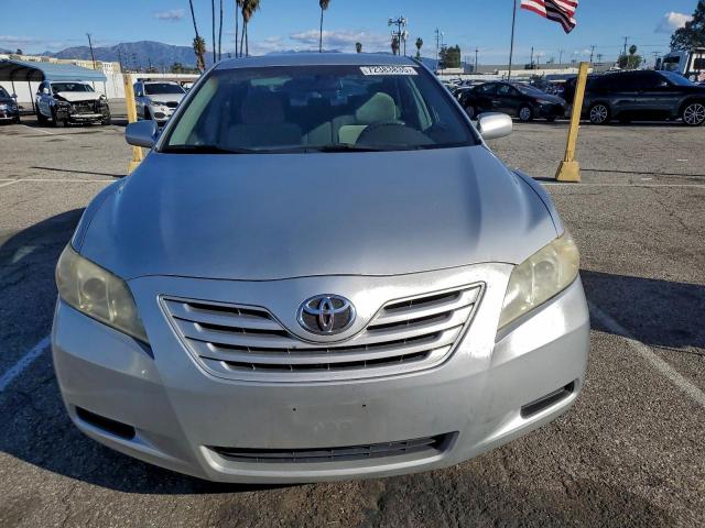 Toyota Camry Ce Image 5