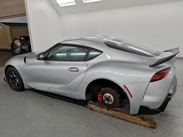Toyota Supra Base Image 5