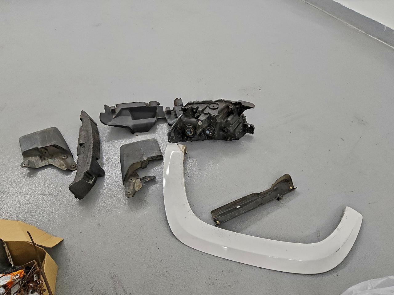 Toyota Tacoma Double Cab Image 10