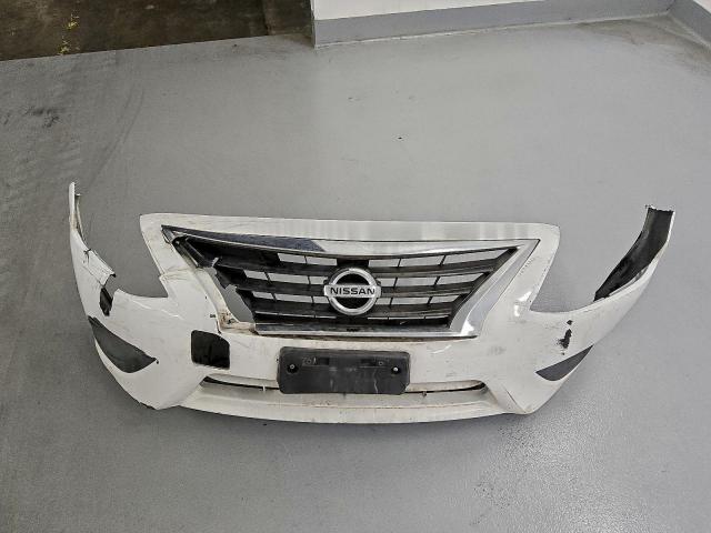 Nissan Versa S Image 12