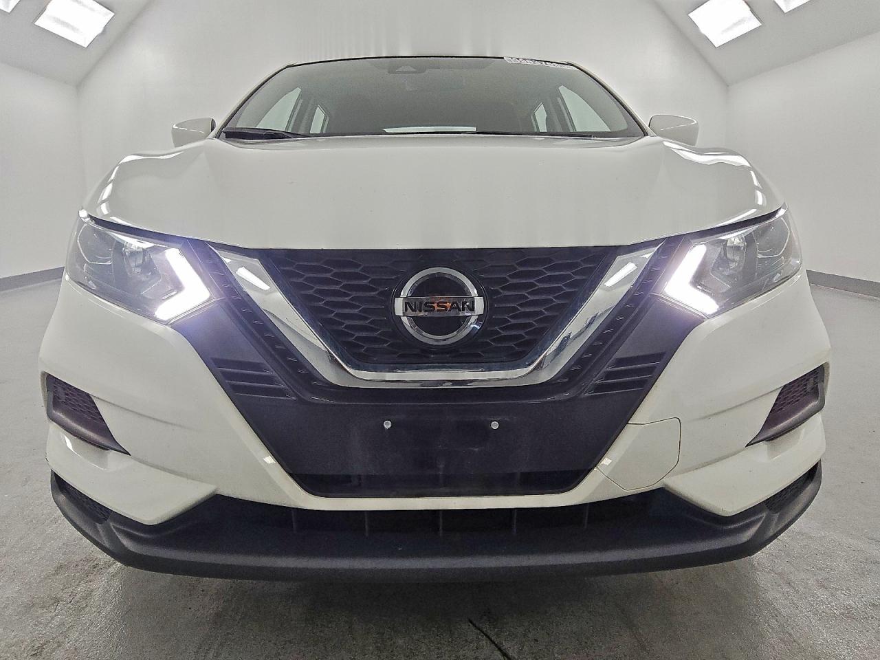 Nissan Rogue S Image 5