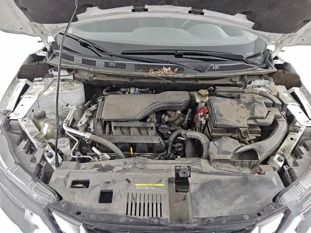 Nissan Rogue S Image 13