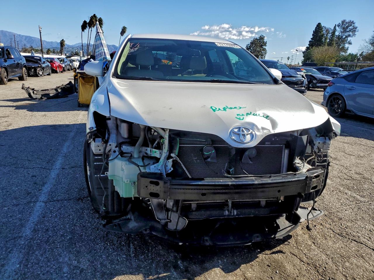 Toyota Venza Image 14