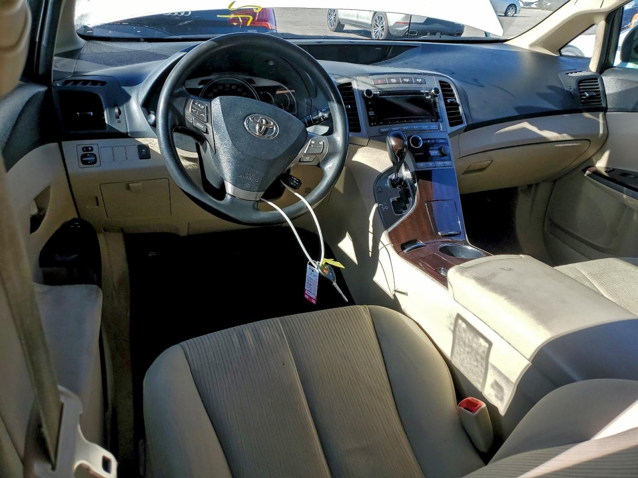 Toyota Venza Image 12