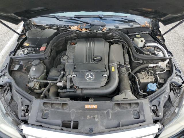 Mercedes-Benz C-Class 250 Image 10