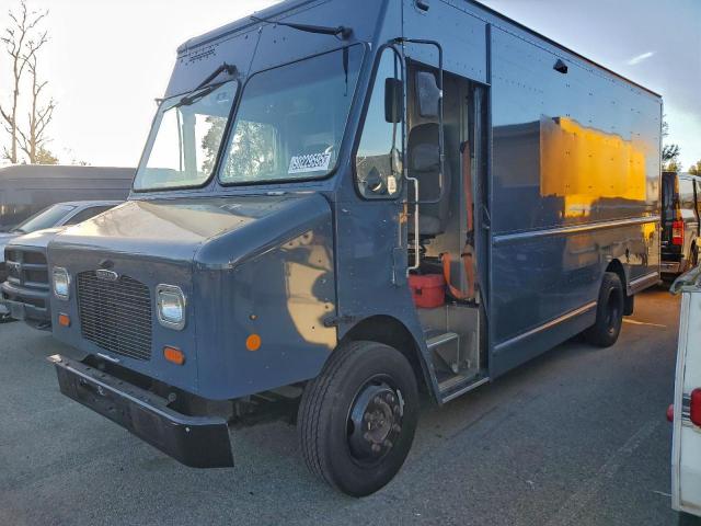  Salvage Freightliner Mt45