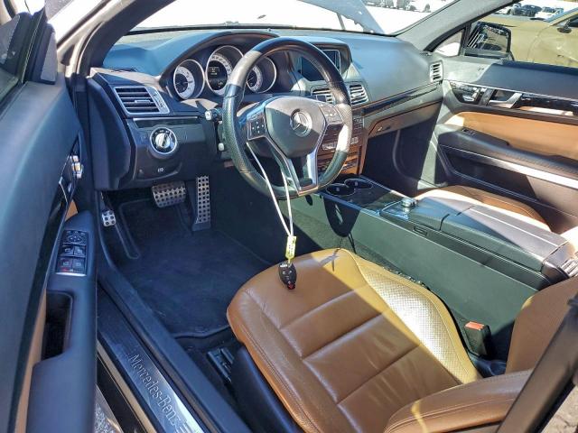 Mercedes-Benz E-Class 400 Image 10