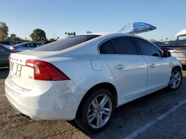 Volvo S60 T5 Image 2