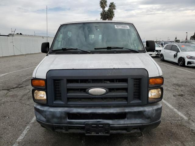 Ford Econoline E150 Van Image 2