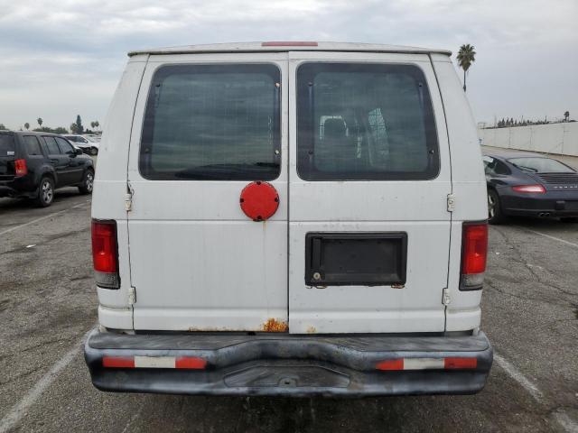 Ford Econoline E150 Van Image 3