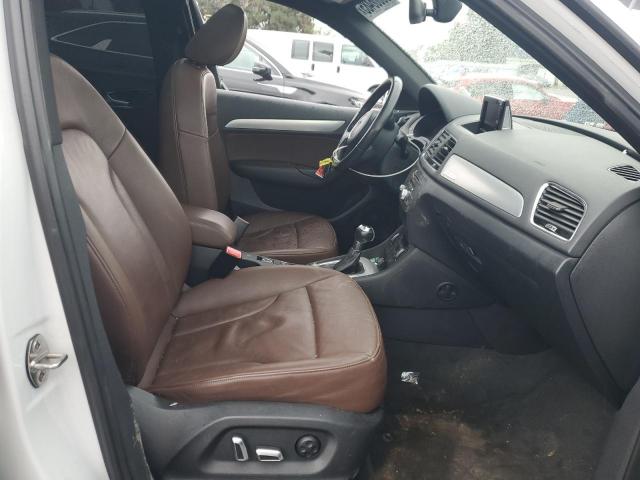 Audi Q3 Premium Image 8