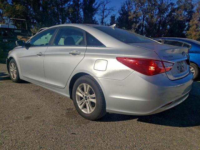 Hyundai SONATA Gls Image 11