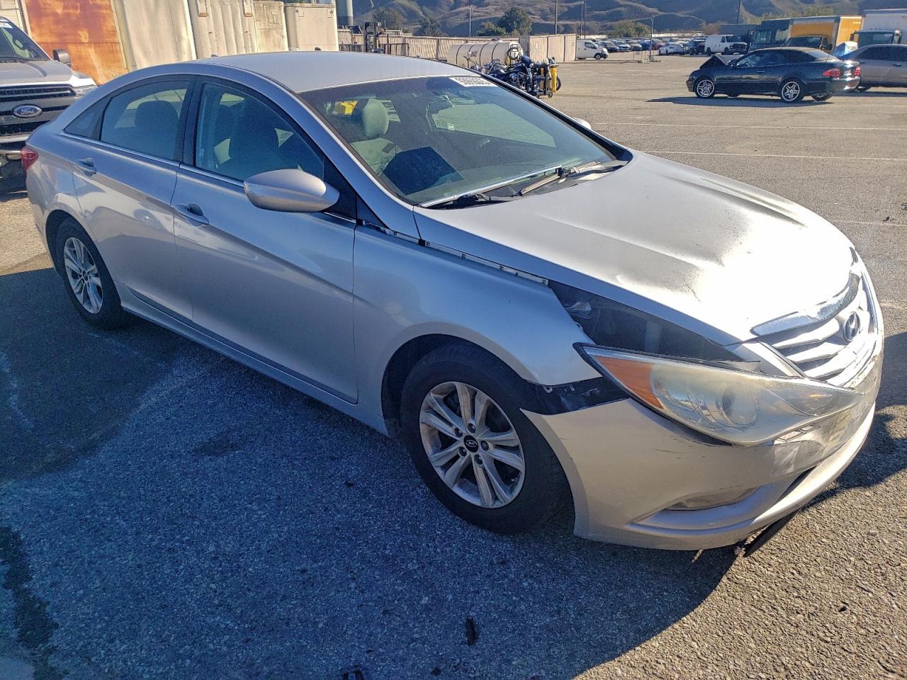 Hyundai SONATA Gls Image 2