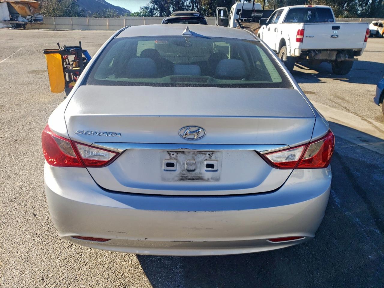 Hyundai SONATA Gls Image 5